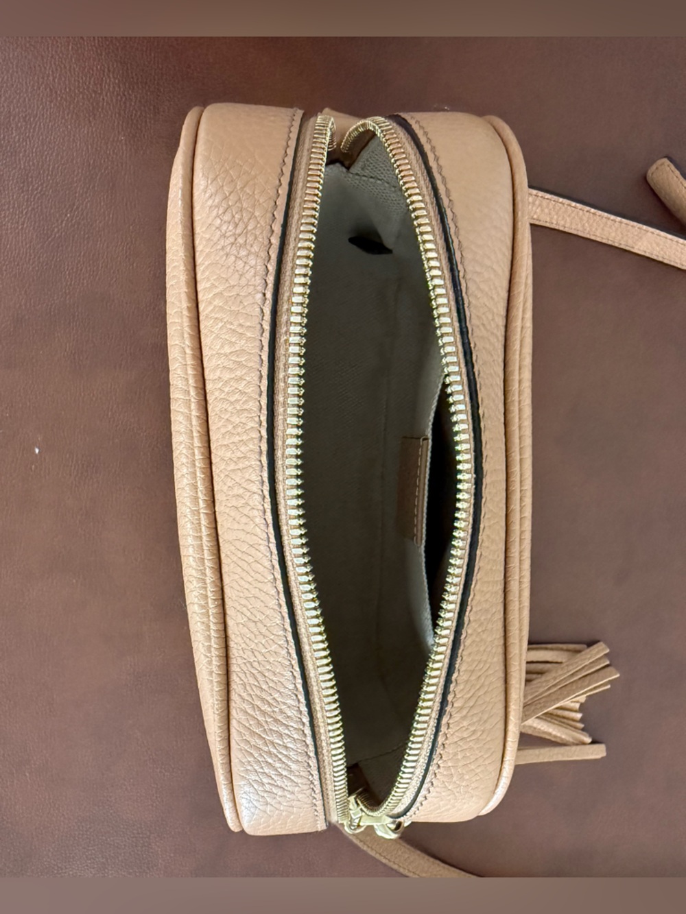 Gucci Soho Disco Tan Leather Crossbody Bag - Picture 6 of 8